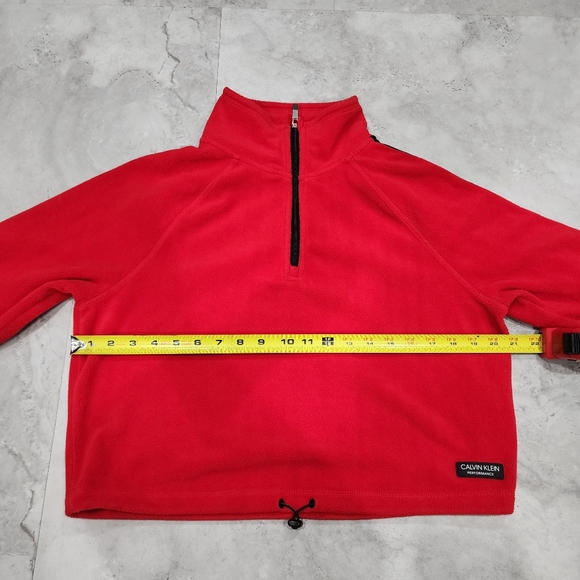 Calvin Klein Large quarter zip performance sweater. - Picture 6 of 12